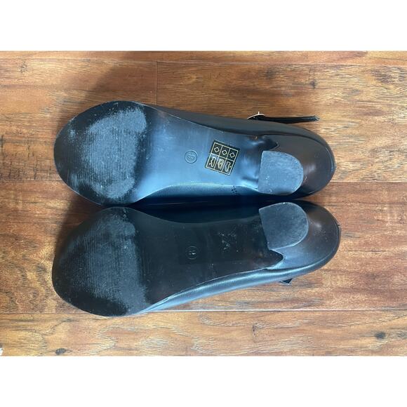 HOT TOPIC T-Strap Mary Janes - Picture 7 of 7